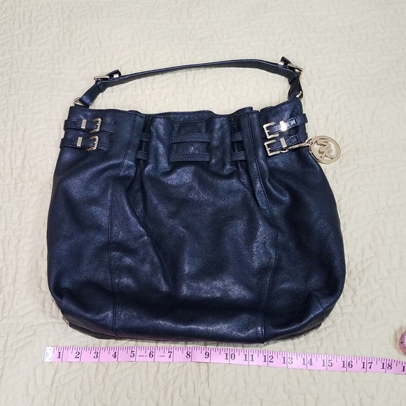 Michael Kors Hobo bag - Picture 8 of 9